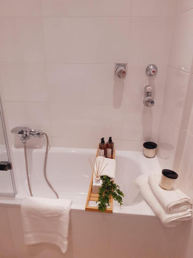 New - Apartment Kameni Confort Wifi Munich Airport Family Neufahrn bei Freising Eksteriør bilde